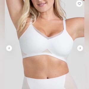 NWT Honeylove CrossOver Bra L